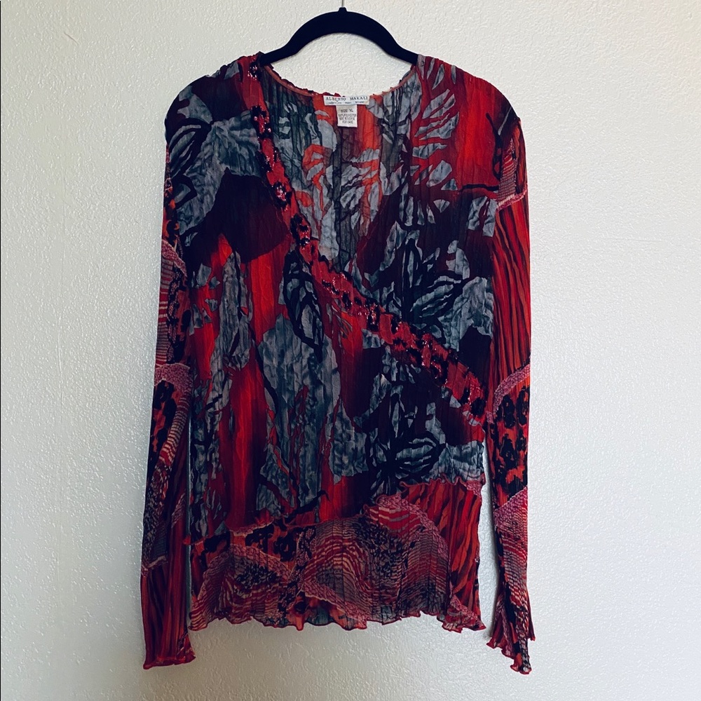 Alberta Makali V-Neck Top XL